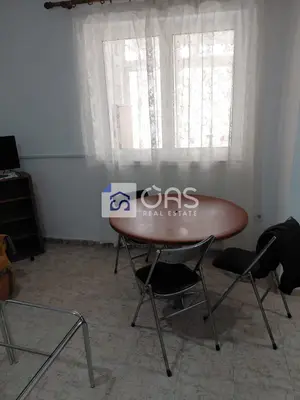 Apartament 2+1 me qera në Tregu Elektrik, Tiranë, 80 m². Foto 2 nga 10