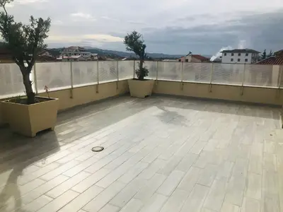 Apartament 2+1 me qera në Shopi Residence 1, Elbasan, 140 m². Foto 5 nga 10
