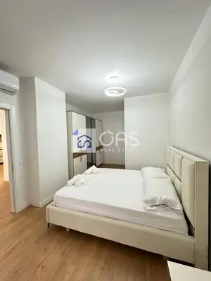 Apartament 2+1 me qera në Rruga e Dibrës, Tiranë, 108 m². Foto 2 nga 7