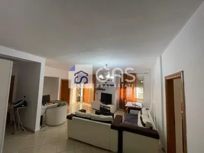 Appartamento 2+1 in affitto a Komuna e Parisit, Tirana, 107 m². Foto 3 di 10