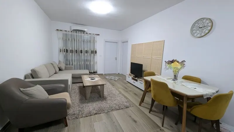 Apartament 2+1 me qera në Ujësjellës Kanalizime, Durrës, 90 m²