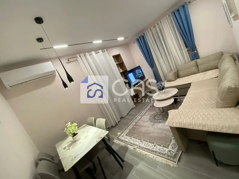 Appartamento 1+1 in affitto a Rruga e Elbasanit, Tirana, 60 m²