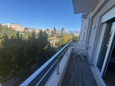 Apartment 3+1 for rent in Rruga Bilal Sina, Tirana, 130 m². Photo 6 of 8