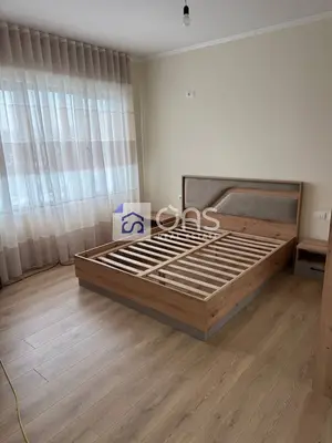 Apartament 1+1 me qera në Casa Italia, Tiranë, 73 m². Foto 3 nga 5