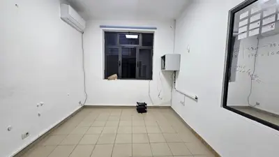 Ambient biznesi me qera në Sheshi Avni Rustemi, Tiranë, 120 m². Foto 2 nga 3