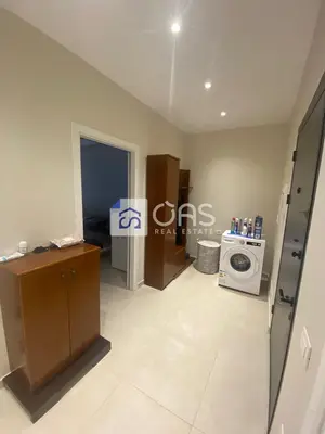 Apartment 1+1 for rent in 5 Maj, Tirana, 80 m². Photo 3 of 5