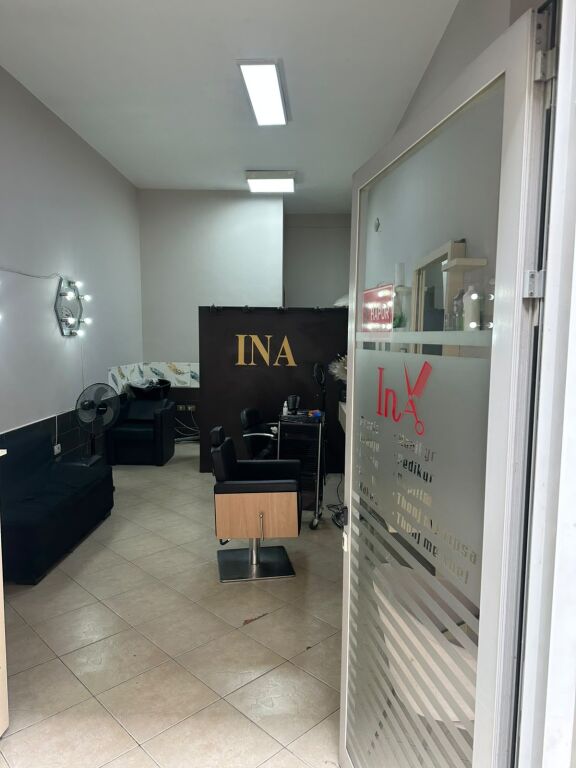 Shop for rent in Astir, Tirana, 35 m². Photo 1 of 1