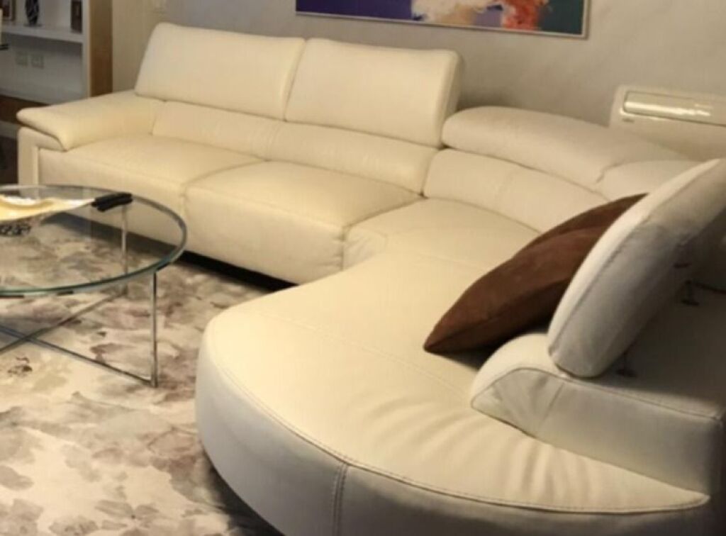 Apartament 2+1 me qera në Liqeni i Thatë, Tiranë, 120 m². Foto 1 nga 3