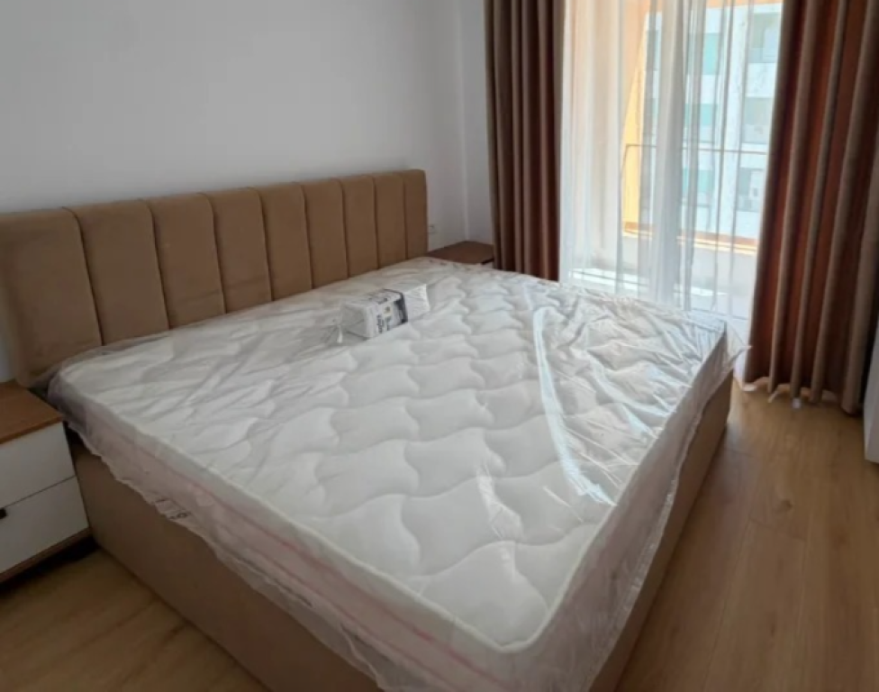 Apartament 1+1 me qera në Ali Demi, Tiranë, 60 m². Foto 2 nga 3