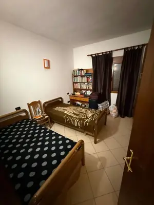 Apartment 2+1 for rent in Sauk, Tirana, 120 m². Photo 2 of 5