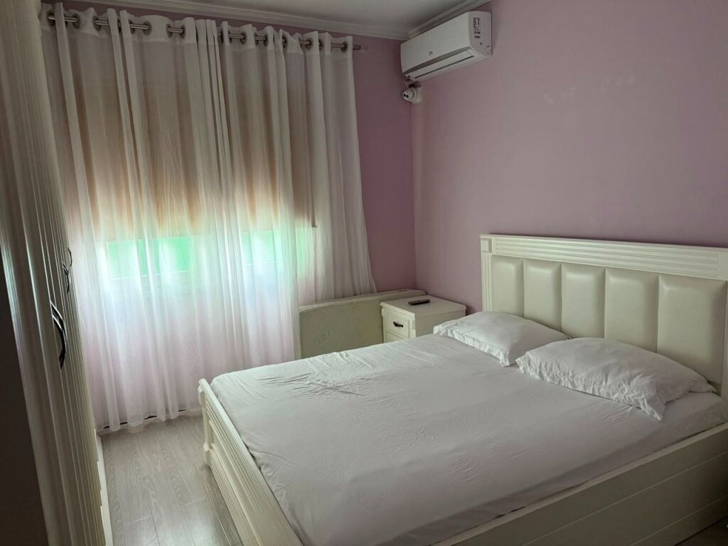 Appartamento 2+1 in affitto a Komuna e Parisit, Tirana, 95 m². Foto 2 di 3