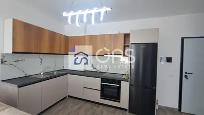 Appartamento 1+1 in affitto a Kamez, Kamza, 70 m². Foto 2 di 4