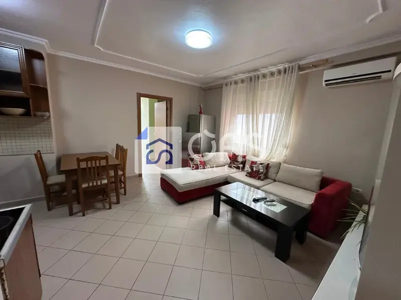 Appartamento 1+1 in affitto a Rruga Mihal Duri, Tirana, 62 m²