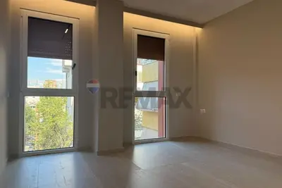 Zyrë me qera në Rruga Sami Frashëri, Tiranë, 101 m². Foto 9 nga 12