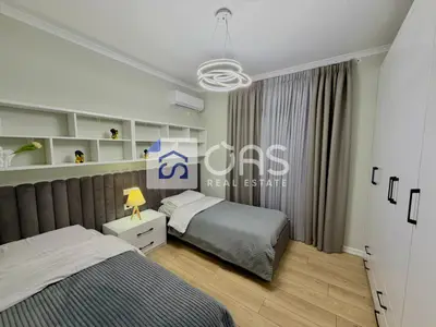 Apartament 3+1 me qera në Blloku, Tiranë, 92 m². Foto 5 nga 7