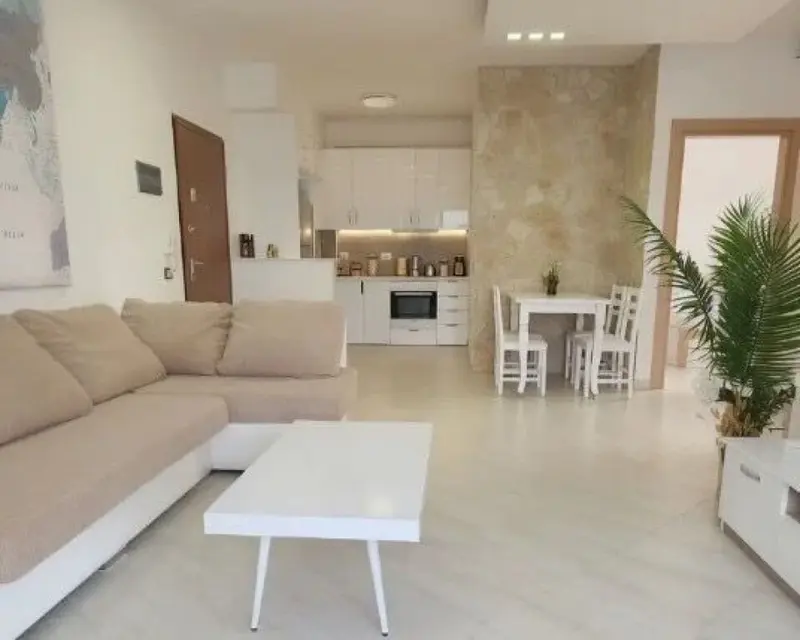 Apartment 3+1 for rent in Liqeni i Thatë, Tirana, 100 m²