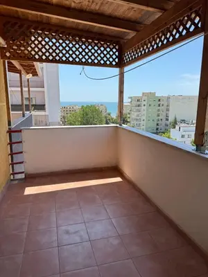Apartament 2+1 me qera në Plazh, Durrës, 100 m². Foto 3 nga 10