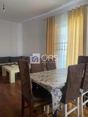 Apartament 2+1 me qera në 5 Maj, Tiranë, 98 m². Foto 4 nga 8