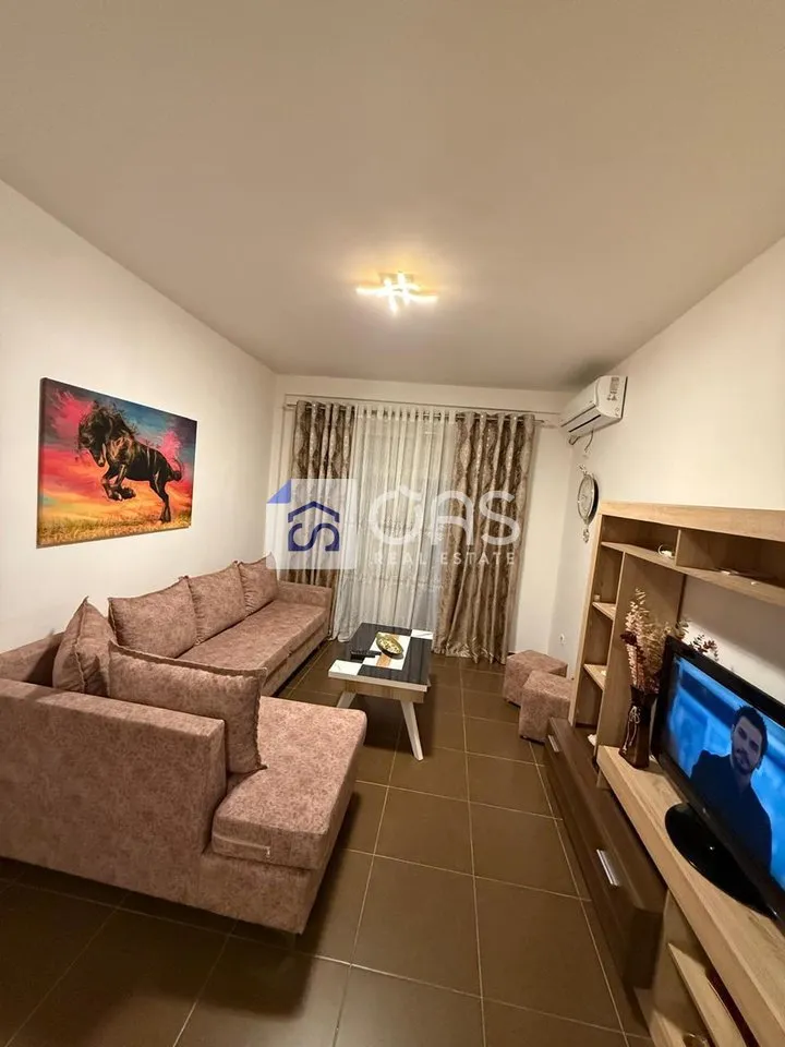 Apartment 2+1 for rent in Liqeni i Thatë, Tirana, 100 m². Photo 1 of 6