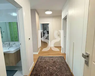 Apartment 3+1 for rent in Liqeni i Tiranës, Tirana, 130 m². Photo 2 of 12