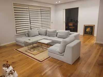 Appartamento 4+1 in affitto a Rruga Janos Hunyadi, Tirana, 150 m². Foto 2 di 12