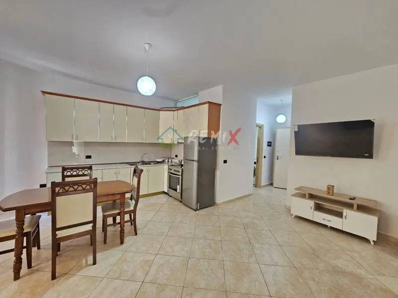 Apartament 2+1 me qera në Vila e Zogut, Durrës, 100 m²