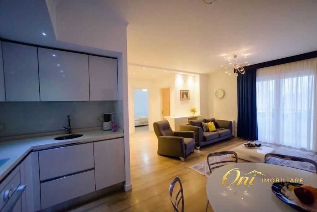 Appartamento 2+1 in affitto a Pazari i Ri, Tirana, 105 m². Foto 1 di 8