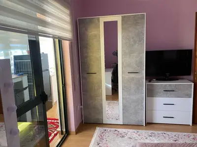 Apartment 2+1 for rent in Rruga Bardhok Biba, Tirana, 70 m². Photo 5 of 8