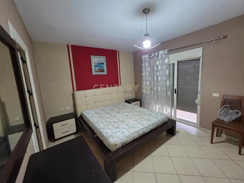 Apartament 2+1 me qera në Tiranë, 77 m²