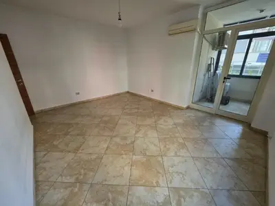 Apartament 2+1 me qera në Zogu i Zi, Tiranë, 120 m². Foto 3 nga 9