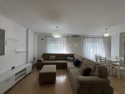 Apartment 2+1 for rent in Spitali Ushtarak, Tirana, 102 m². Photo 3 of 12