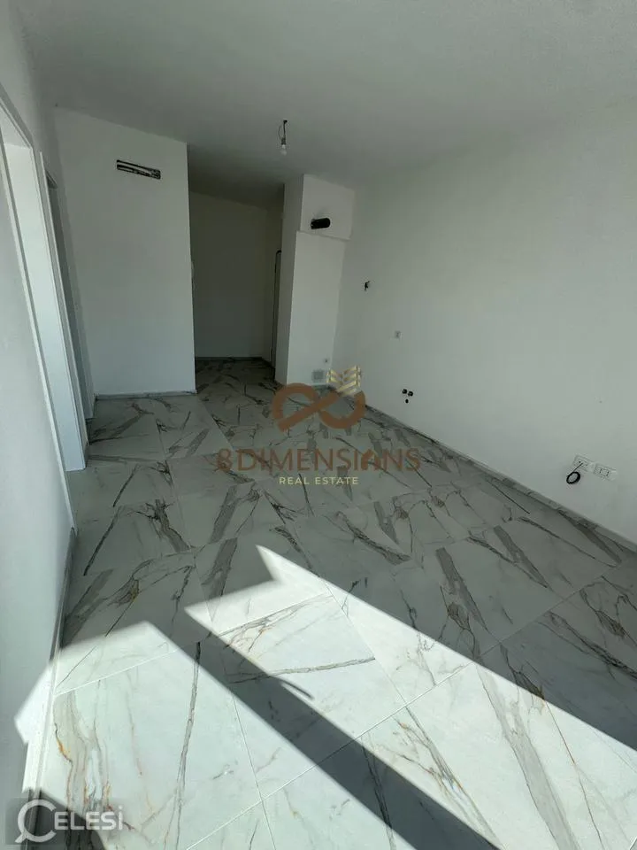 Apartament 1+1 me qera në Laprakë, Tiranë, 69 m². Foto 1 nga 8