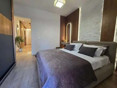 Apartment for rent in Bulevardi Republika, Korçë, 70 m². Photo 2 of 12