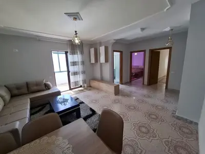 Apartment 2+1 for rent in Tregu i Përditshëm i Fruta Perimeve, Durrës, 90 m². Photo 1 of 9