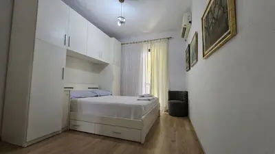 Apartament 2+1 me qera në Shallvaret, Tiranë, 100 m². Foto 5 nga 8