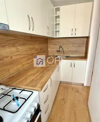 Appartamento 1+1 in affitto a Rruga Bardhyl, Tirana, 56 m². Foto 1 di 10