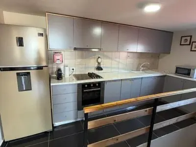 Apartment 2+1 for rent in Qendër, Durrës, 70 m². Photo 7 of 8
