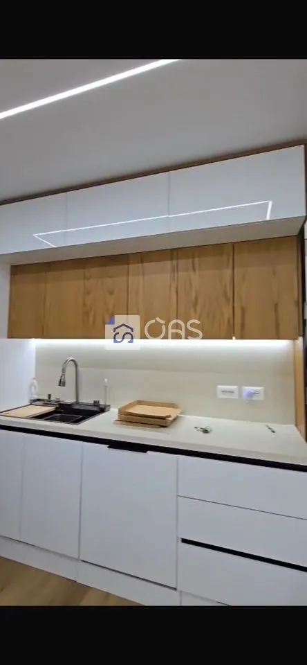 Appartamento 2+1 in affitto ad Ish Fusha e Aviacionit, Tirana, 90 m². Foto 1 di 5