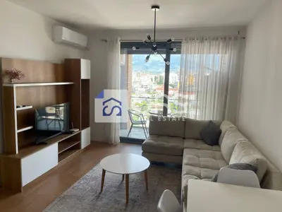 Appartamento 2+1 in affitto a Don Bosko, Tirana, 90 m². Foto 1 di 4