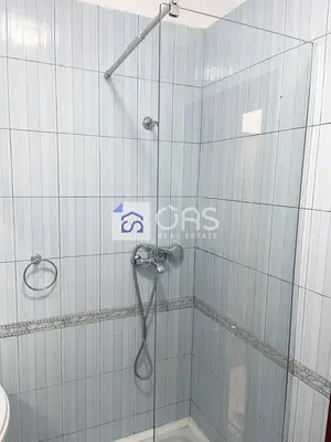 Appartamento 1+1 in affitto a Sheshi Willson, Tirana, 55 m². Foto 11 di 12