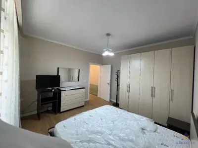 Apartament 1+1 me qera në Tregu Elektrik, Tiranë, 78 m². Foto 4 nga 6