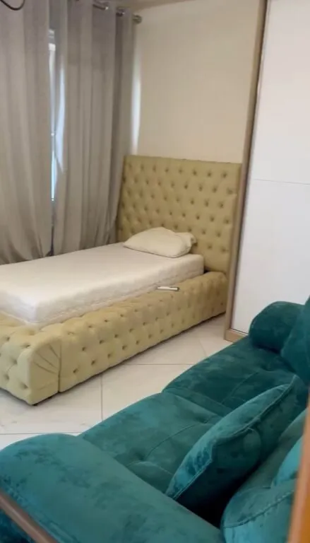 Studio for rent in Rruga Dr. Shefqet Ndroqi, Tirana, 36 m². Photo 1 of 9