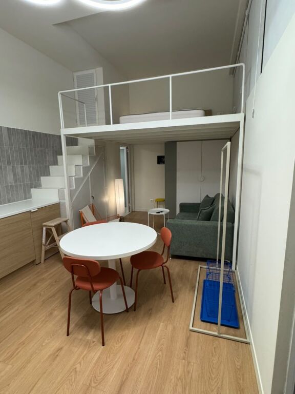 Dupleks 1+1 me qera në Qyteti Studenti, Tiranë, 35 m²