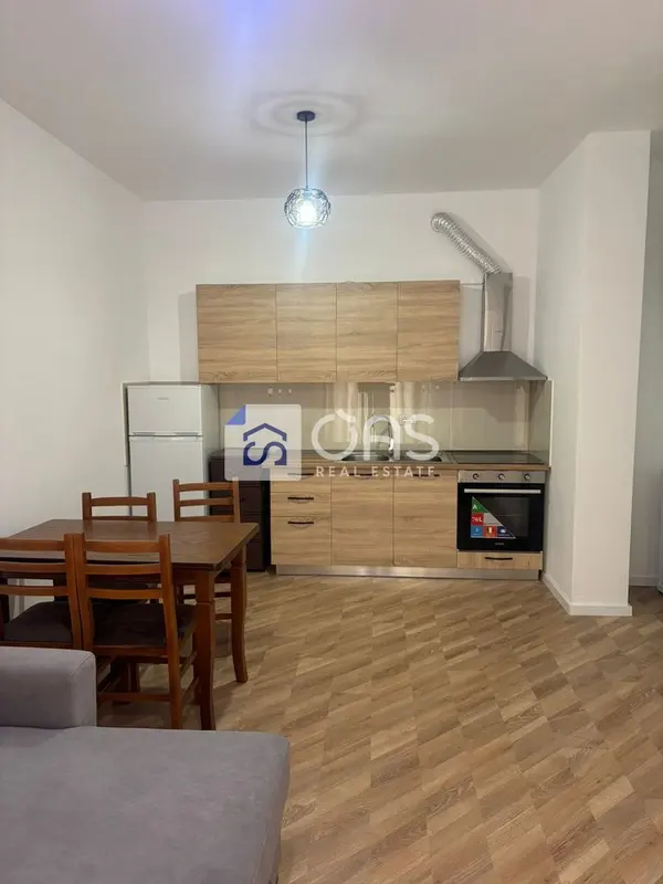 Apartament 1+1 me qera në Univers City, Tiranë, 63 m²