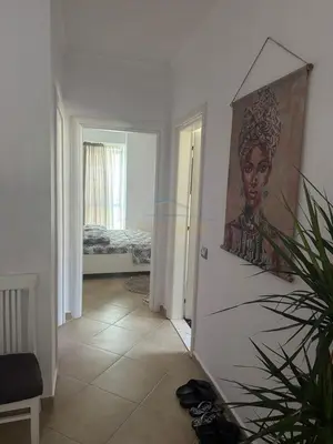 Apartament 2+1 me qera në Kompleksi Odeon, Vlorë, 86 m². Foto 6 nga 10