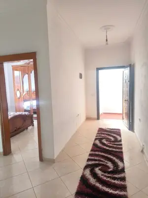 Apartament 2+1 me qera në Jordan Misja, Tiranë, 90 m². Foto 8 nga 8