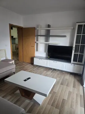 Appartamento 1+1 in affitto a Rruga e Elbasanit, Tirana, 64 m². Foto 3 di 10
