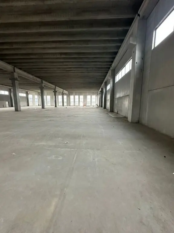 Magazzino in affitto a Porto Romano, Durazzo, 2.900 m²