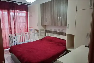 Apartment 1+1 for rent in Pallatet Cabej, Tirana, 65 m². Photo 2 of 3