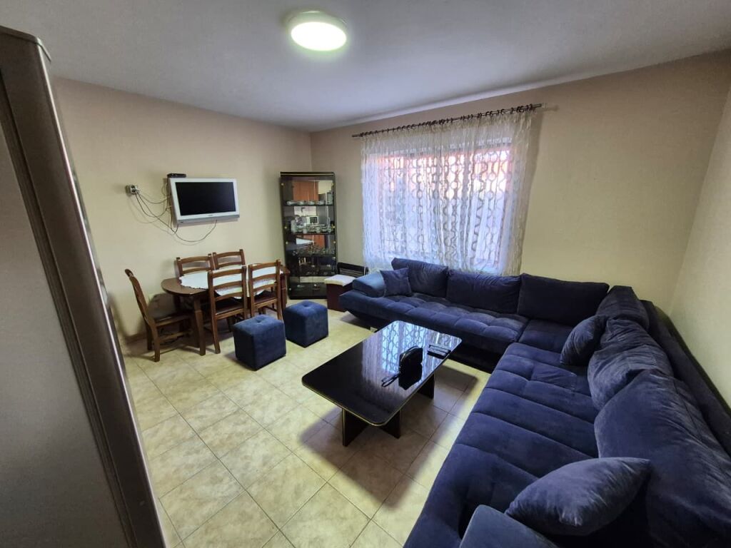 Appartamento 1+1 in affitto a Laprakë, Tirana, 72 m². Foto 1 di 3